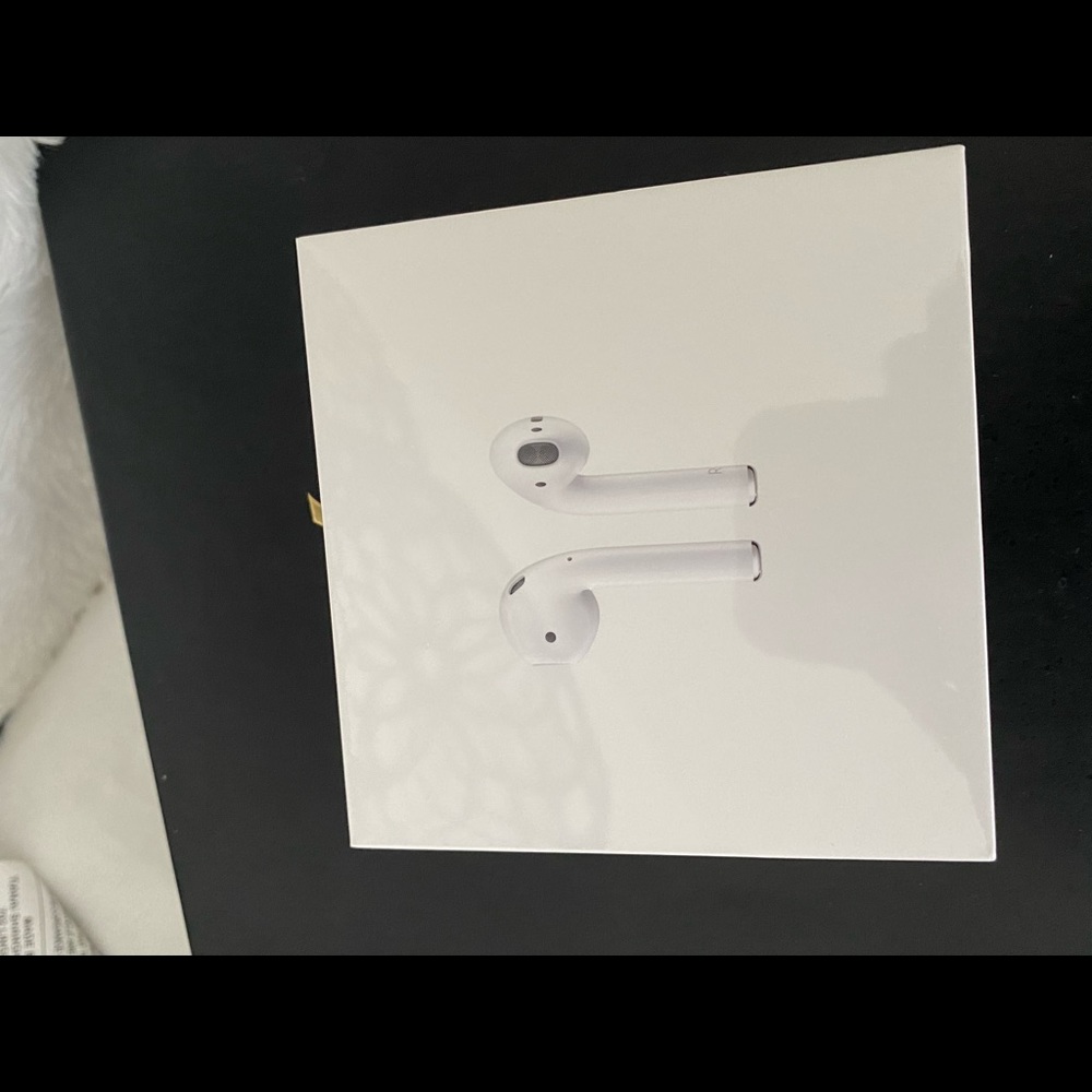 New AirPods Gen 1